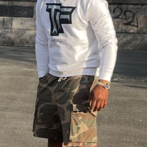 26. Pull sans Pantalon de la marque TF